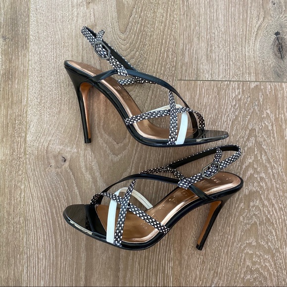 NIB Ted Baker “Theanaa” Snakeskin Strappy Sandals - Picture 5 of 7